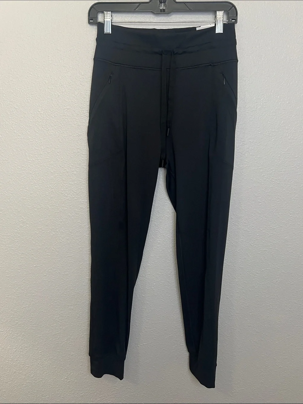 VS Pink Relay Knit Jogger Pants Black Size Medium NWT - Picture 2 of 9
